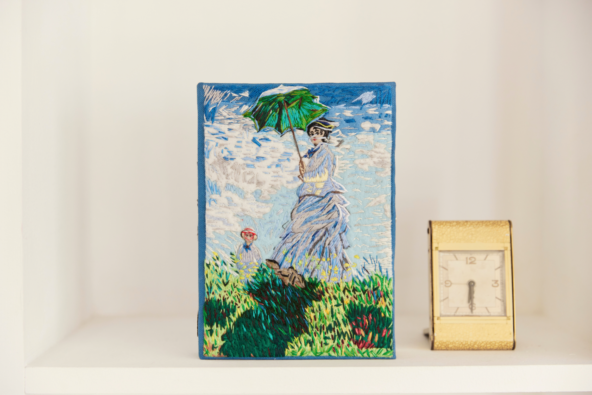 Femme à l'ombrelle Monet handbag