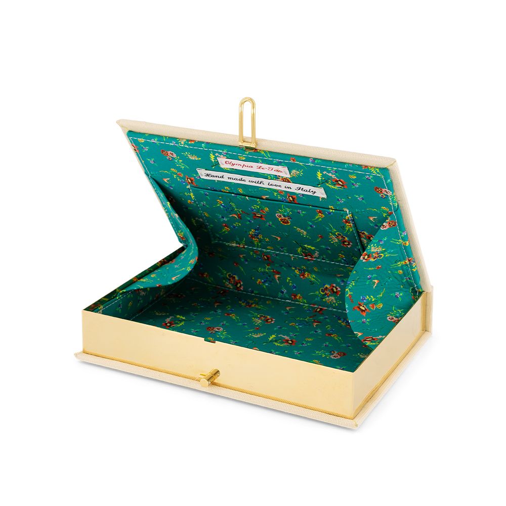 A love story handbag