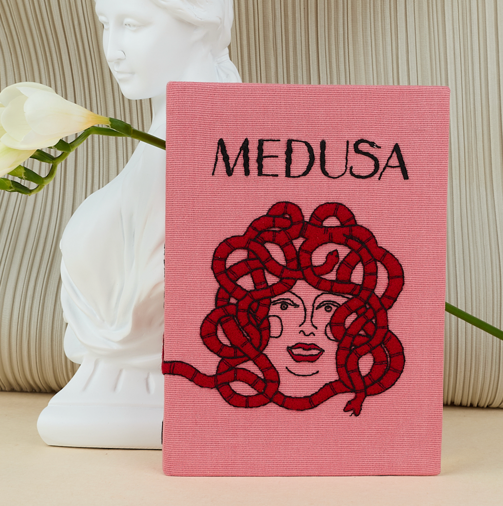 Medusa (Strapped)