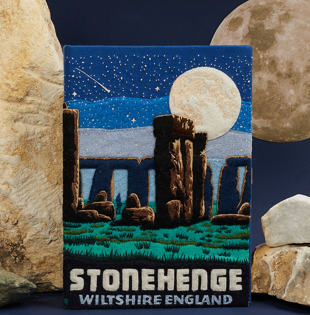 Stonehenge (Strapped)