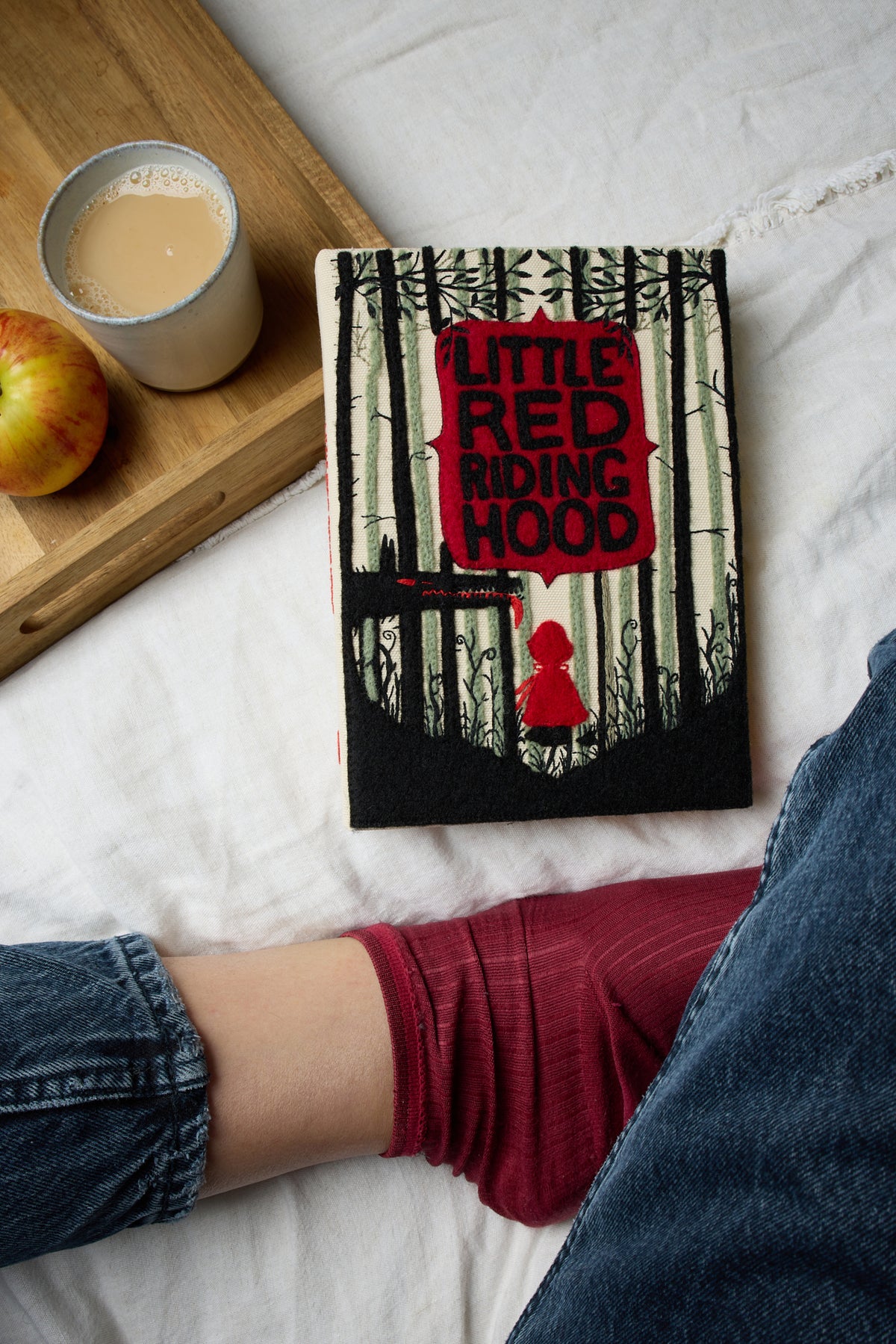 Little Red Riding Hood (Maja Lindberg)