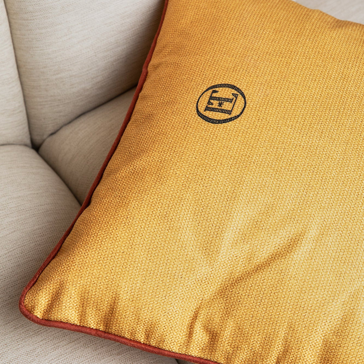 The Kiss (Canelle - Printed Cushion)