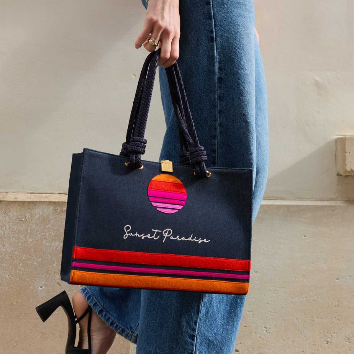 Sunset Paradise (Tote Medium)