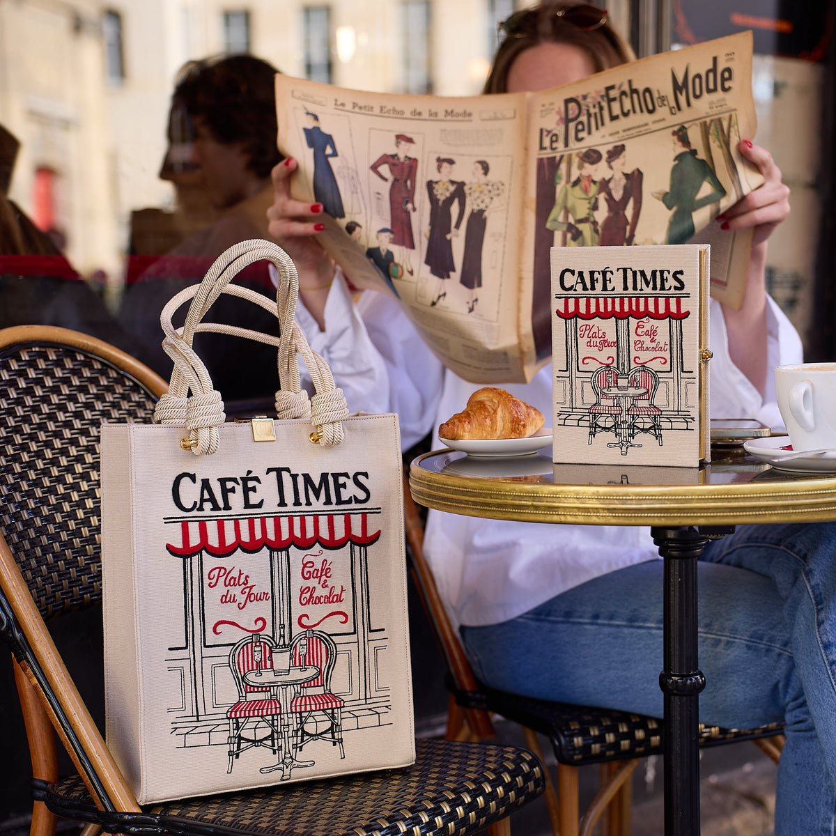 Café Times (Tote Long)