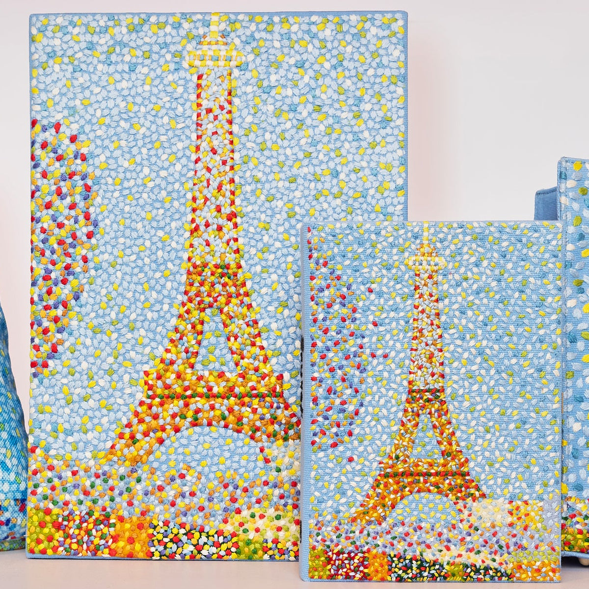 The Eiffel Tower (Blue- Giant)