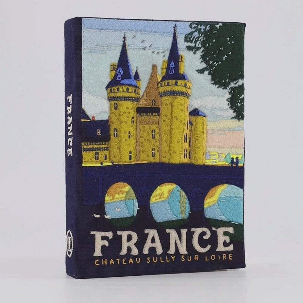 Chateau de la Loire Strapped handbag 