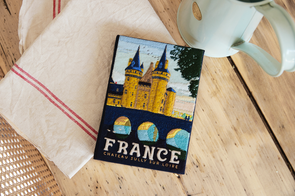 Chateau de la Loire Strapped handbag
